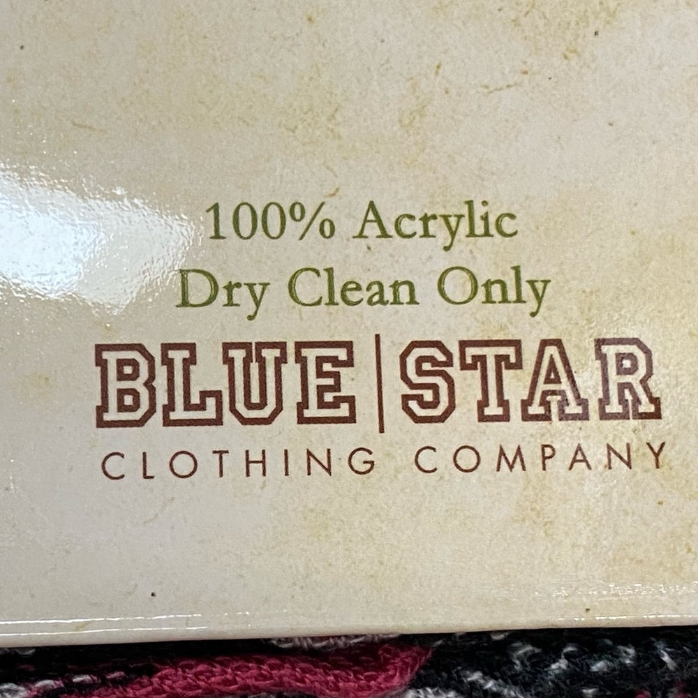 Blue Star Clothing Company Pink Patterned Scarf - Picture 3 of 4